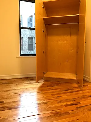 Rented by Beekman Street Realty | media 23