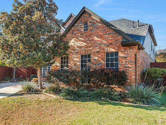 2nd image of 508 Cypress Ct