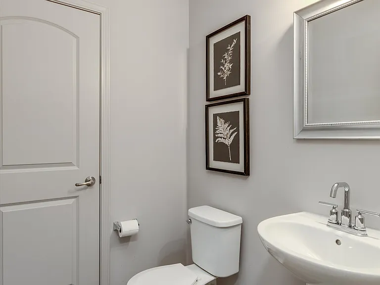 3032 Hydrangea Ln — Photo 17