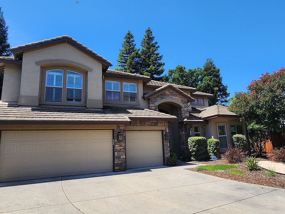 1st image of 885 Wedgewood Ct