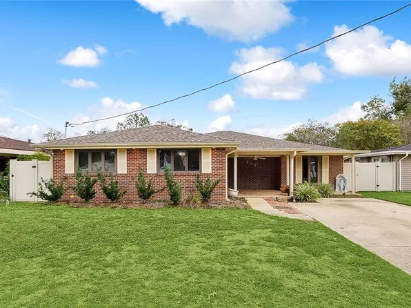 212 Destrehan Dr, Destrehan, LA 70047