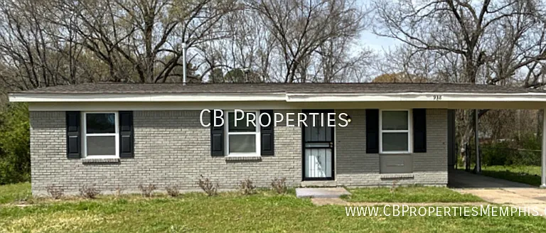 938 Bramblewood Ln — Photo 1