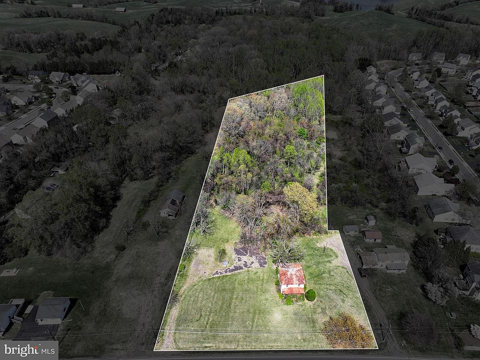 1st image of 934 Sperryville Pike