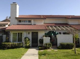 1054 Windmill Ln, Oak Park, CA 91377