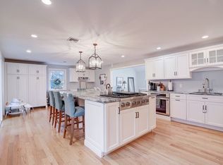 187 Union St, Hingham, MA 02043