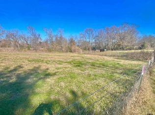 E Daingerfield St, Omaha, TX 75571