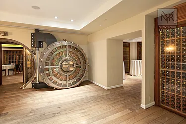 Rented by New York Residence