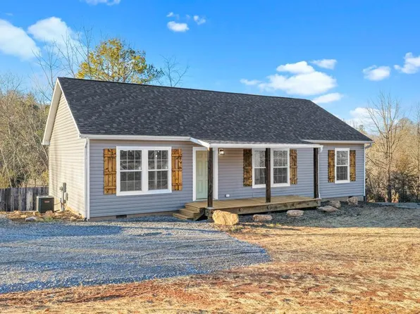 161 Pauline Ave, Franklin, NC 28734