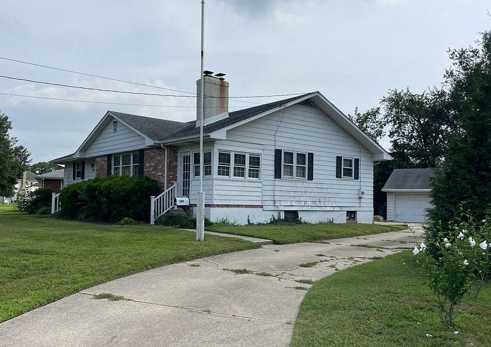 100 Center St, Gibbstown, NJ 08027 Zillow