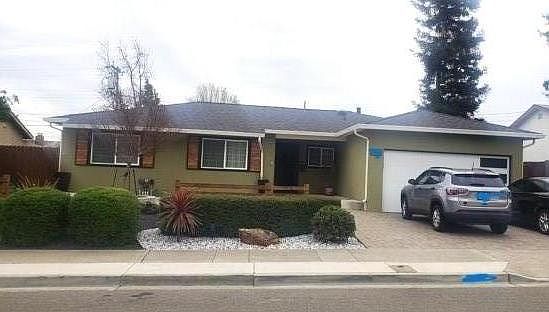 1st image of 7608 Ashford Way