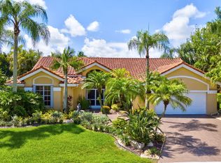 7820 Dorchester Rd, Boynton Beach, FL 33472