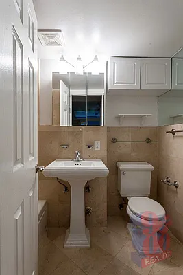 Rented by Centennial Properties NY | media 10