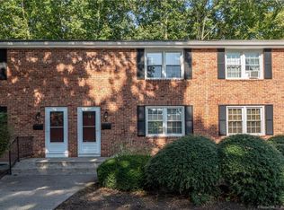 81 E Pattagansett Rd APT 14, Niantic, CT 06357