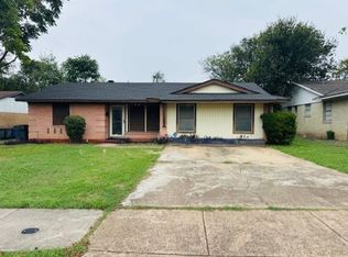 7411 Greenspan Dr, Dallas, TX 75232