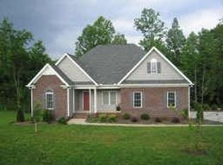 160 Rolling Greens Dr, Reidsville, NC 27320