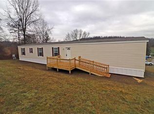226 Treasure Ln, Greensburg, PA 15601