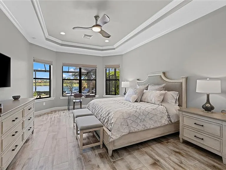 9515 Campanile Cir — Photo 14
