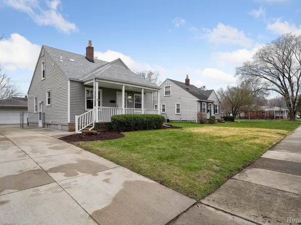 921 N Edgeworth Ave, Royal Oak, MI 48067
