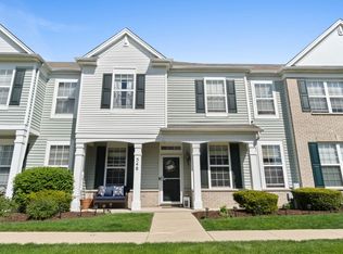 548 Topeka Dr, Grayslake, IL 60030