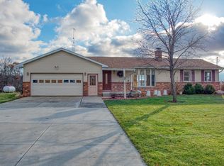 3247 Krouse Rd, Owosso, MI 48867