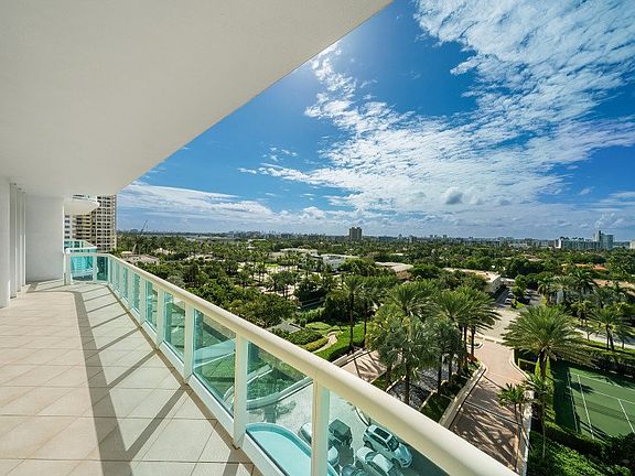 Balcony Views of Collins Ave. and Bal Harbour