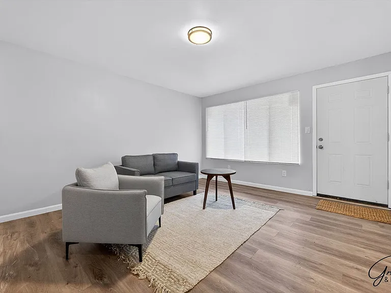 11411 Wyoming St — Photo 7