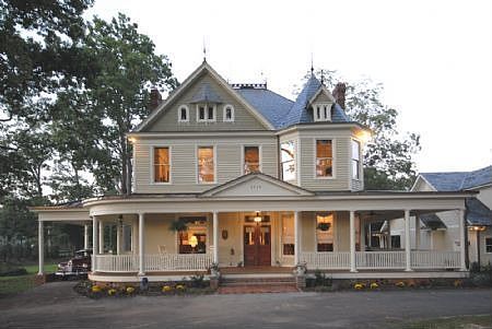NS Alexander House