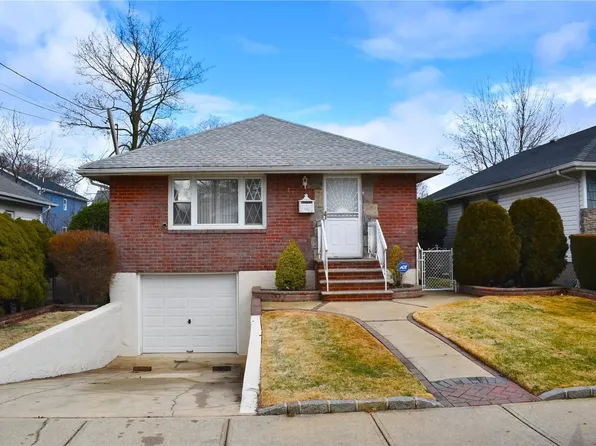 23 Weir Street, Hempstead, NY 11550