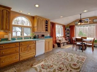 25 Cross St, Hopkinton, MA 01748