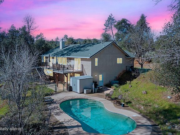 3rd image of 10067 Tilton Mine Rd