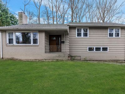 63 Scudders Ln, Glen Head, NY, 11545