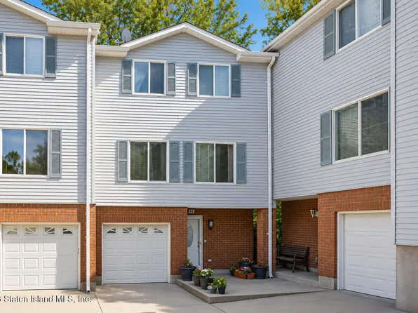 548 Ilyssa Way, Staten Island, NY 10312