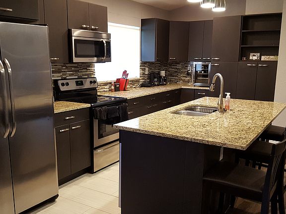 4th image of 9 Bentwater Cir