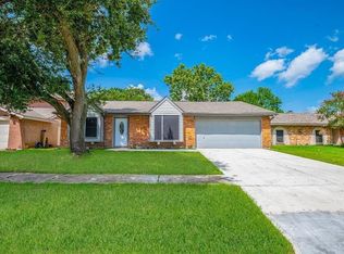 10418 Townhall Ln, Sugar Land, TX 77498