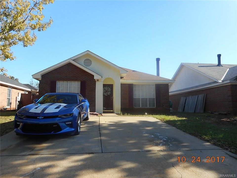 2nd image of 5925 Freestone Pl