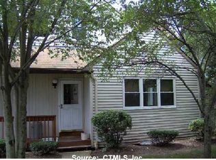 3B Spring Ct E #3B, Broad Brook, CT 06016