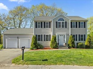 32 Army St, Randolph, MA 02368