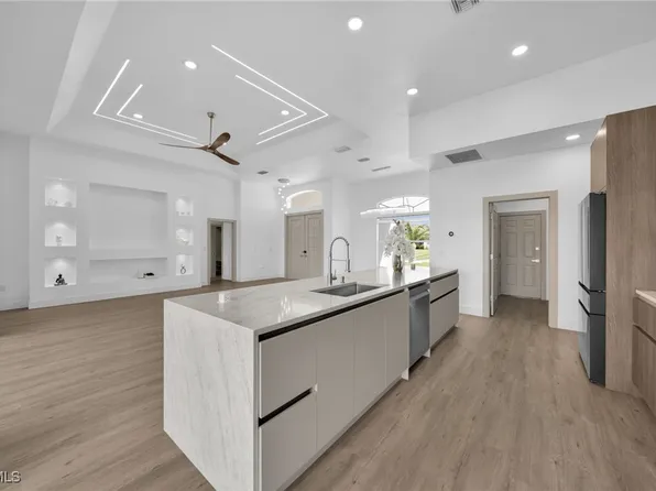 3330 NW 5th Ter, Cape Coral, FL 33993