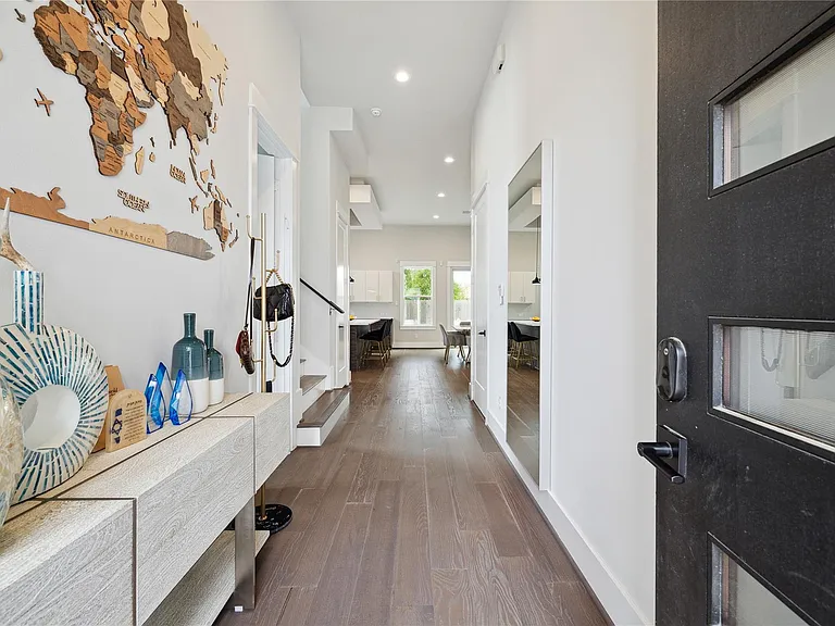 1410 Caywood Ln #A — Photo 3