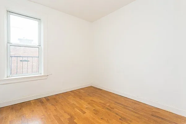 Rented by MNS | media 27