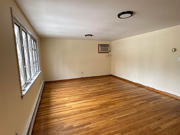 5th image of 777 Montgomery St Floor 2