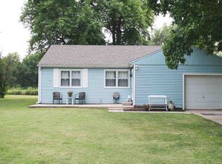 1615 E Terrace Dr, El Dorado, KS 67042
