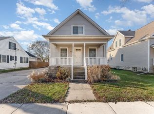 910 Michigan Ave, Bay City, MI 48708