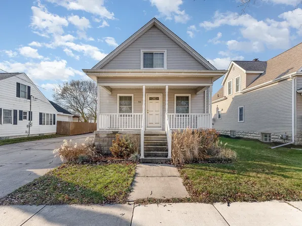 910 Michigan Ave, Bay City, MI 48708
