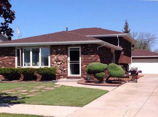 7519 Parrish Ave, Hammond, IN 46323
