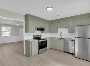 3908 Persimmon St #3910, Columbia, SC 29205