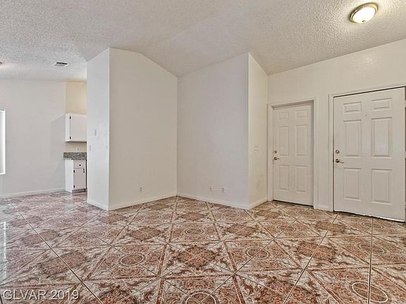 4th image of 5692 Forsythe Dr