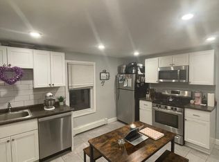 4 Pollard St UNIT 4, Lowell, MA 01852