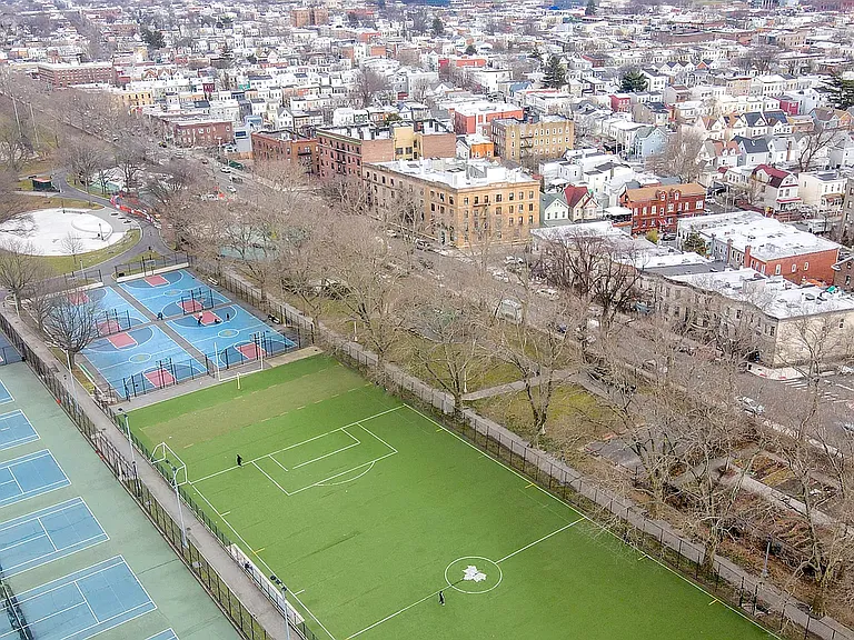424 Jamaica Ave #1 — Photo 18