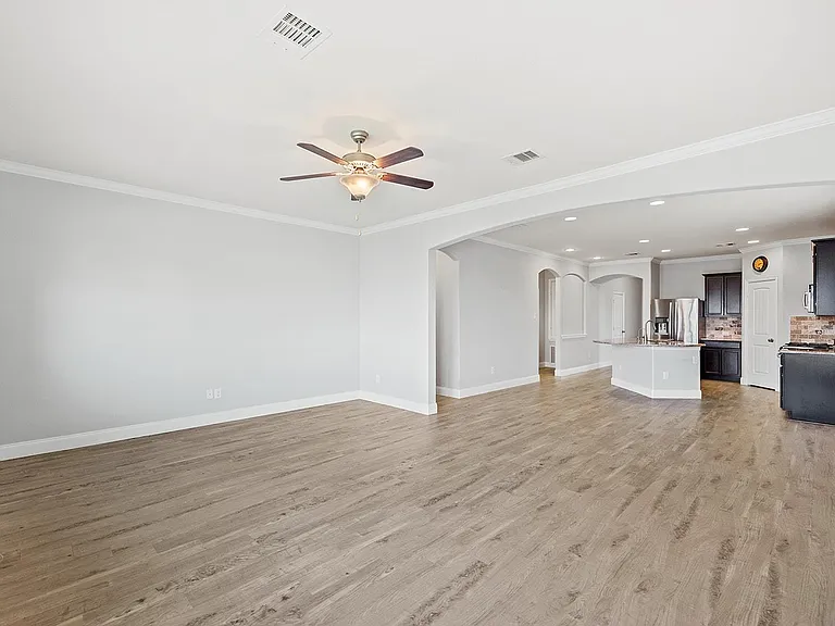 2517 Auburn Chestnut Ln — Photo 9